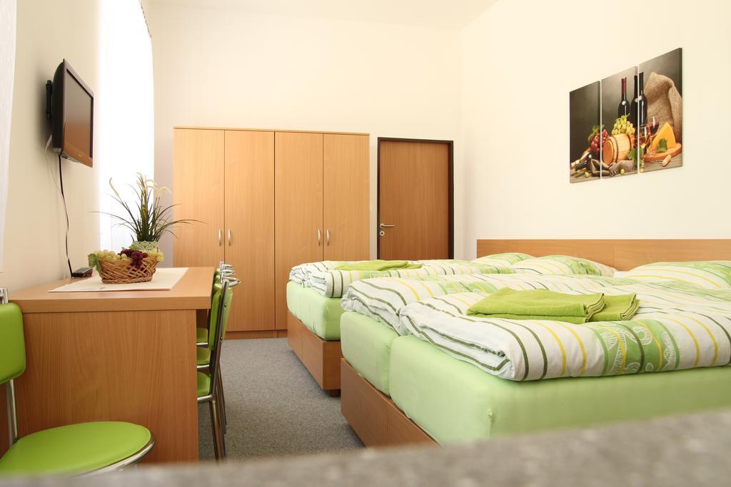 Penzion Bobule Stare Mesto  Room photo
